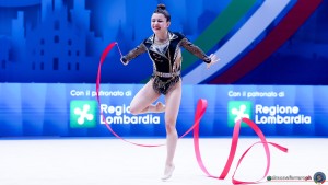 arm 53006 guyumjian lily sfe00084 simone ferraro ph